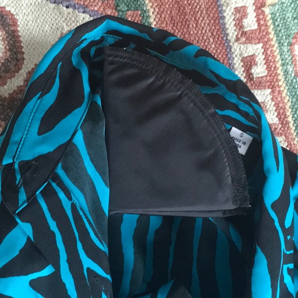 Vintage Animal Print Top - Picture 4 of 7